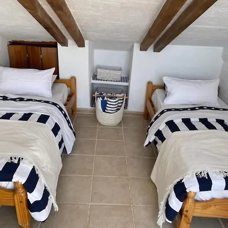 Сasa de vacaciones Atico 6 Sleeps